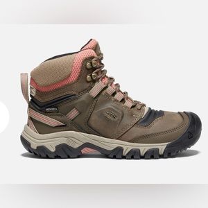 KEEN Women's Ridge Flex Waterproof Hiking Boot